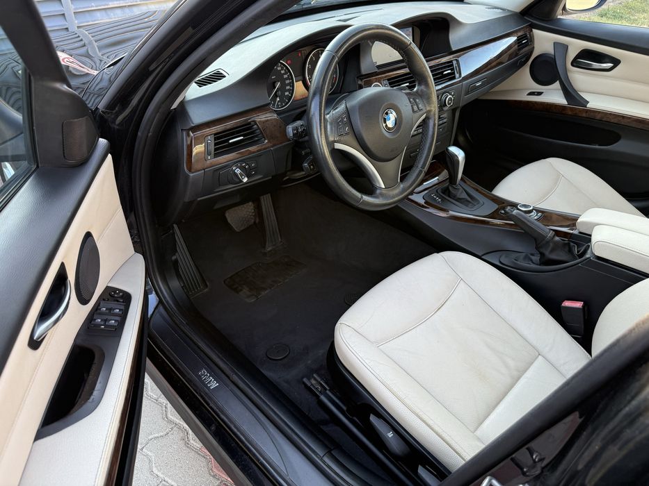 Bmw 320i E90,Cutie automată,Navigație mare,Piele,Euro 5