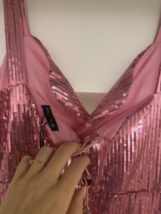 Vand rochie mega eleganta