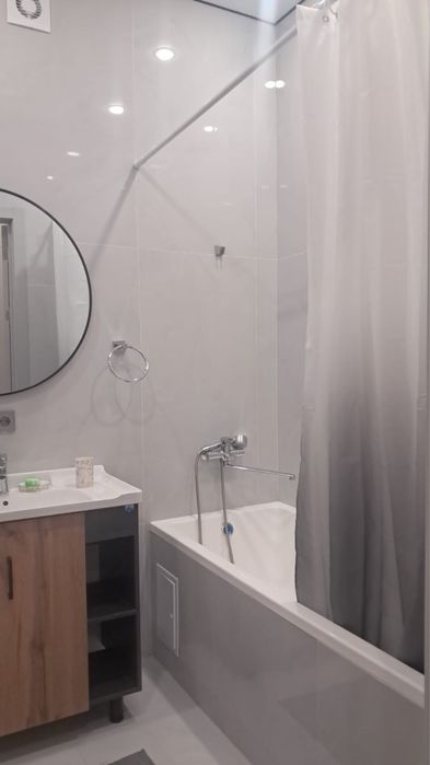 Квартира (посуточно)