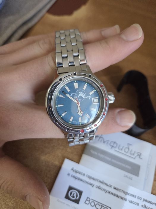 Часы восток амфибия 420059