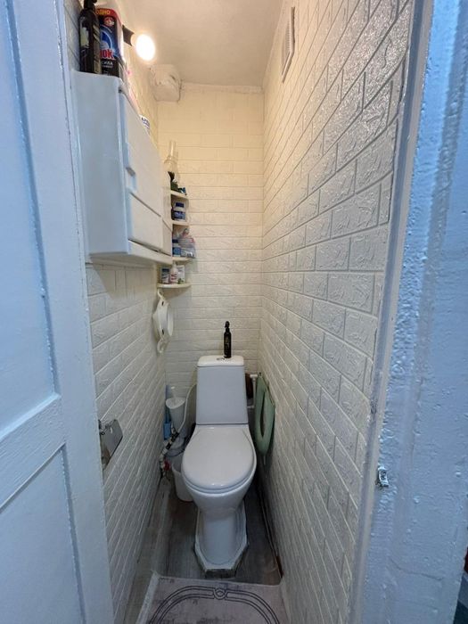 Продам квартиру район ЖДС