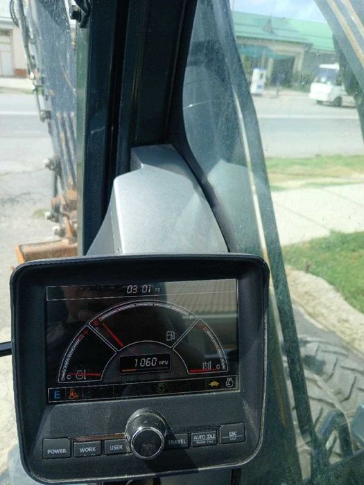 HYUNDAI 140W-9S excavator sotiladi / продается экскаватор