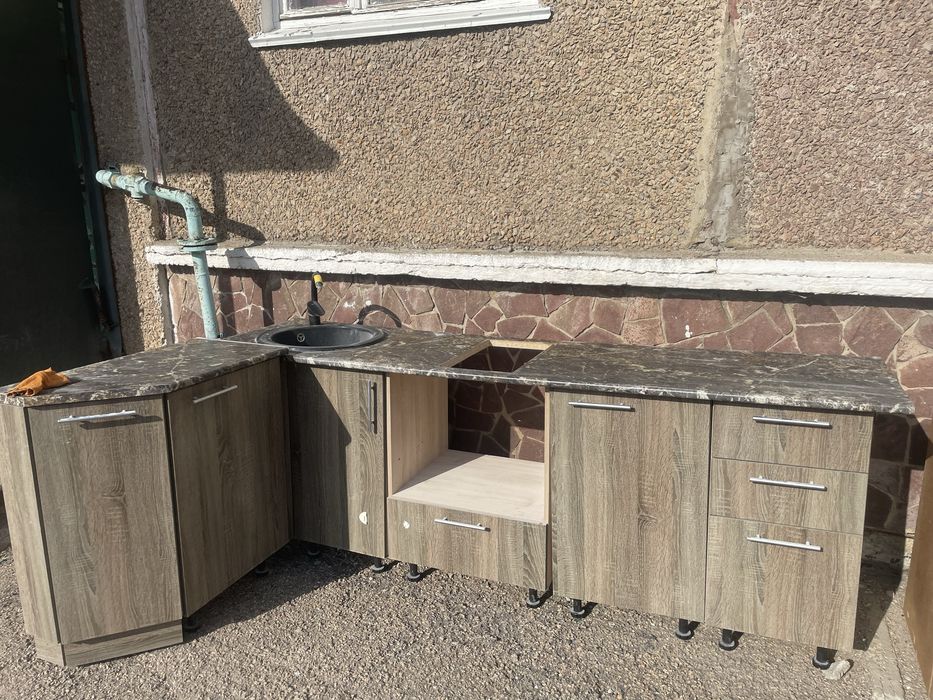 Продам кухонный гарнитур