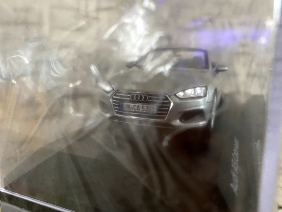 AUDI A5 CABRIOLET macheta auto scara 1:43 SPARk dealer edition