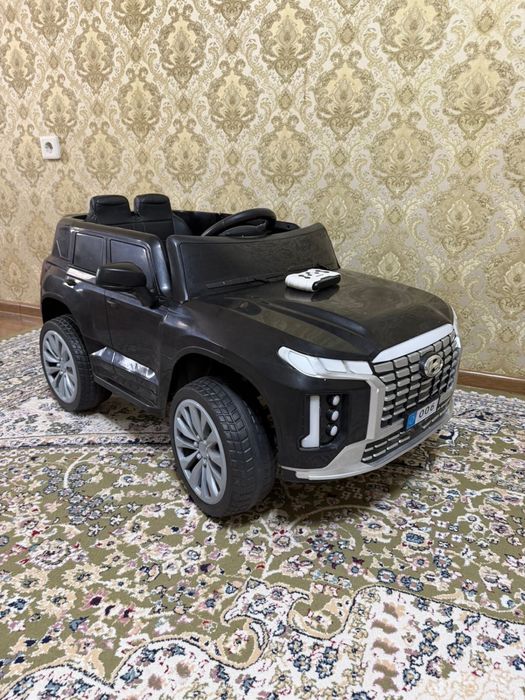 Машина игровая hyunday