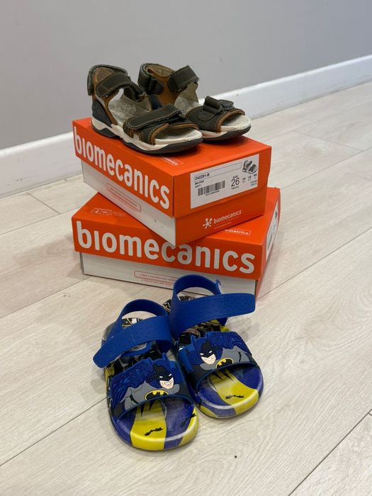 Biomecanics сандали