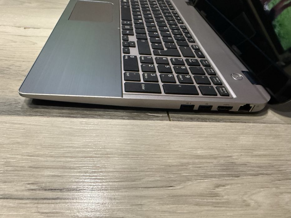 Toshiba Satellite M50 A-i5 4200u/8гб/240гб ссд