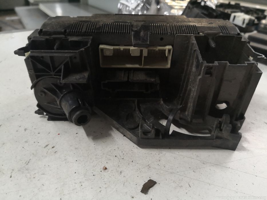 Climatizare Volkswagen Touran (1T1, 1T2) [ 2003 - 2010 ]