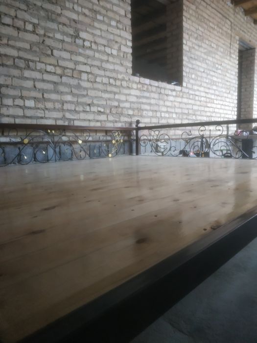 Balonli karavat sotiladi yangi