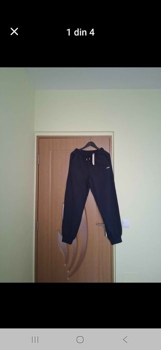 Pantaloni trening fila nou cu eticheta unisex
