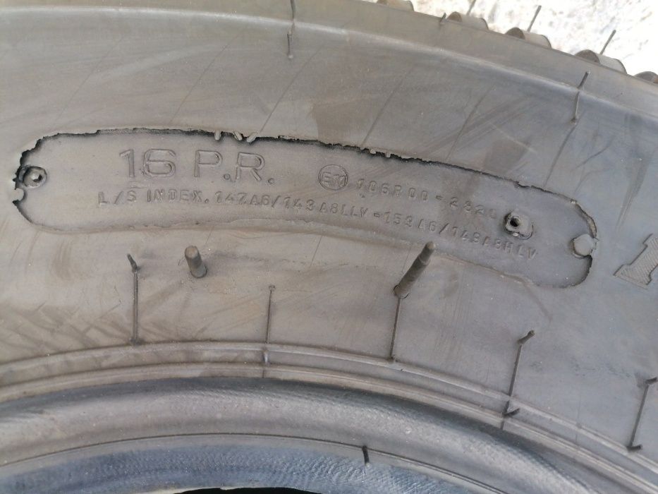 400/60-15.5 Anvelope cu 16PLY Cauciucuri de remorca cu garantie 2 nai