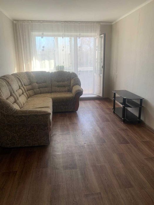 Продам 2 ком кв район Школы милиции