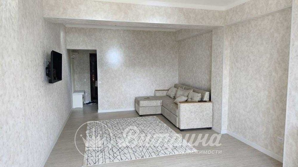 1-комнатная квартира — Буюк Ипак Йули.