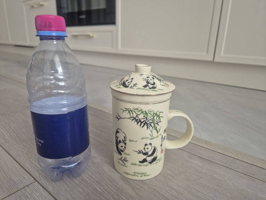 Чашки для чая, заварочная