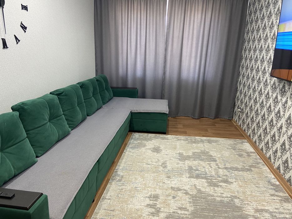 Продам большой диван