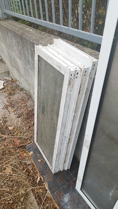 Алуминиев прозорец не отваряем - дограма бяла със стъклопакет