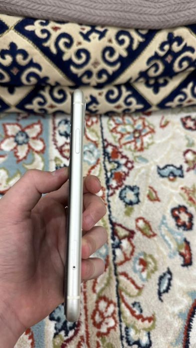 Iphone 11 в отличном состояний