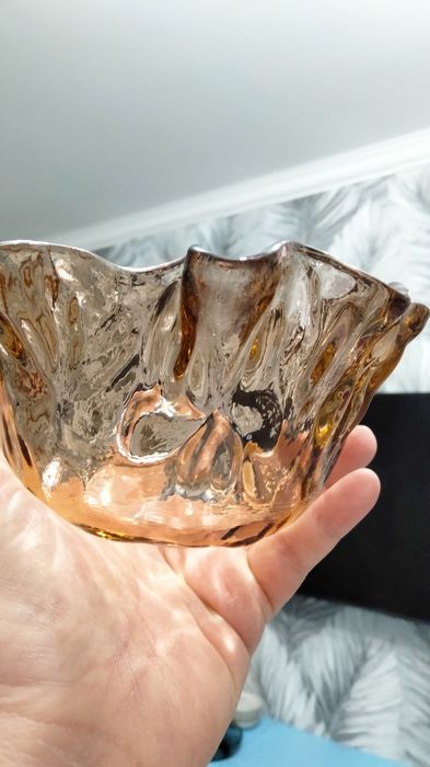 Продам вазу. Карамельное стекло. СССР. Карамельное стекло. В идеале