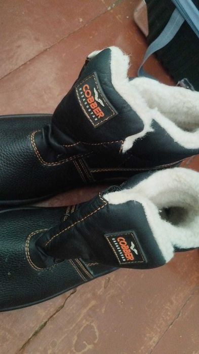 Спецодежда летяя, зимняя, обувь.