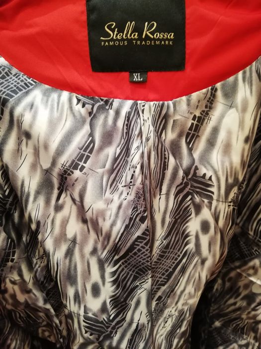 Продам демисезонное пальто