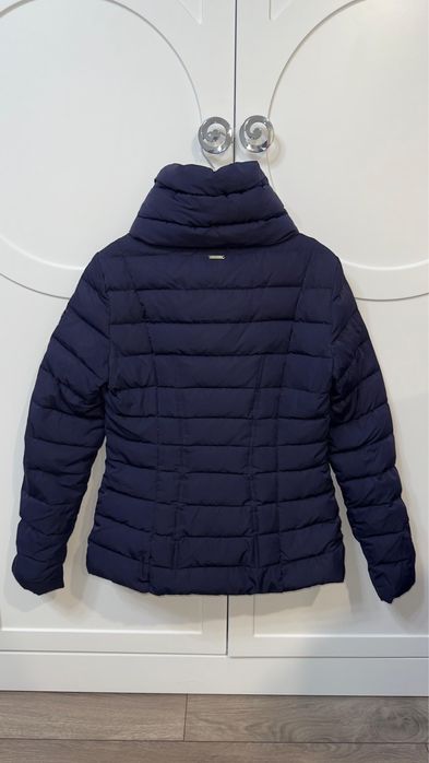 Зимняя куртка Guess