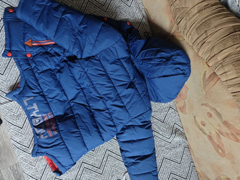 Детская куртка на мальчика