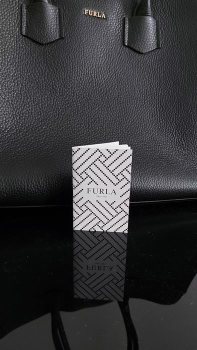 Чанта Furla от естествена кожа