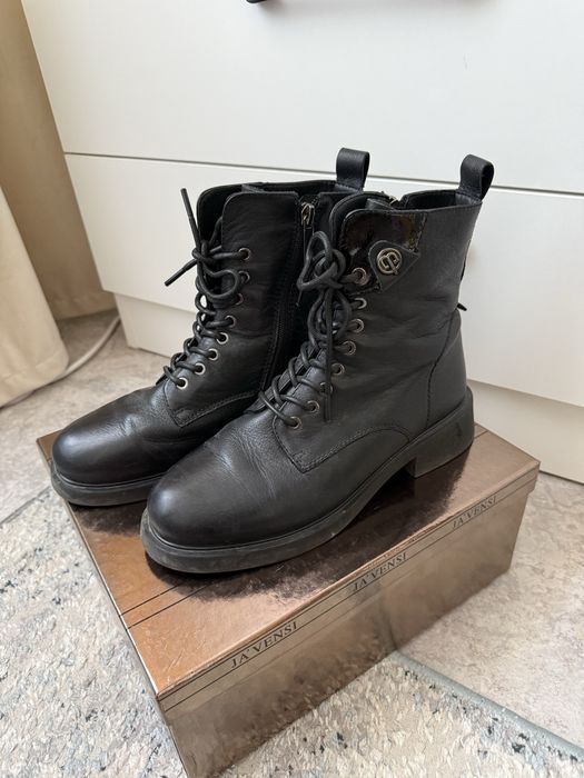 срочно продам обуви все по 5000