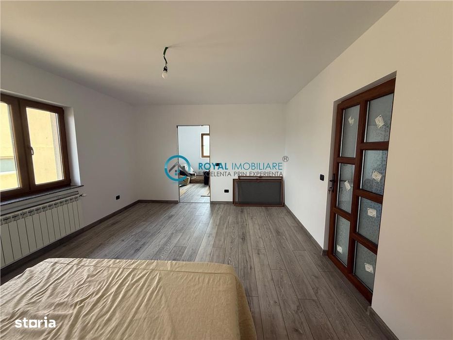 Royal Imobiliare - Vanzare Vila zona Boldesti Scaieni