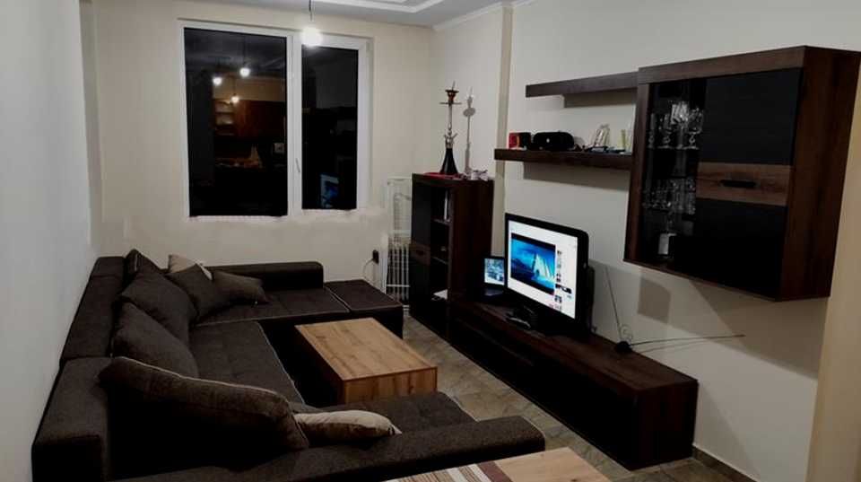 Дава се под наем Двустаен апартамент в София, Връбница 1 - 65 кв.м за 325 € - Снимка #1