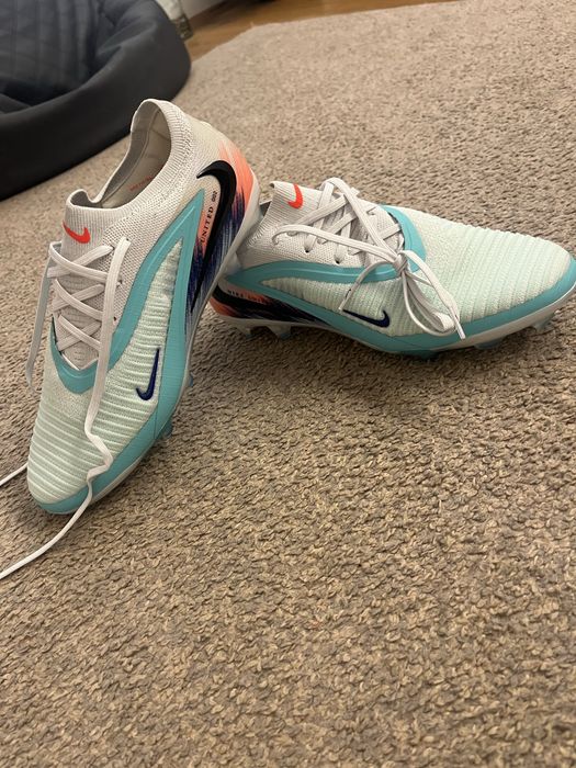 Ghete de fotbal nike phantom 6