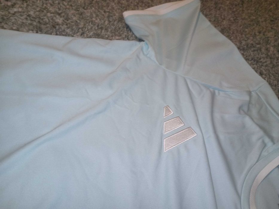 Tricou pentru cei pasionați de sport