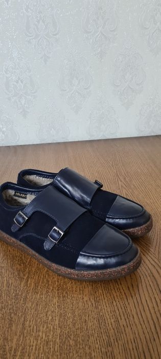 Продам мужскую обувь