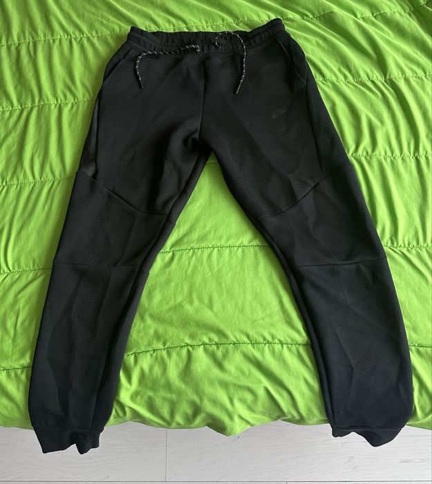Мъжки комплект Nike Tech Fleece L оригинален