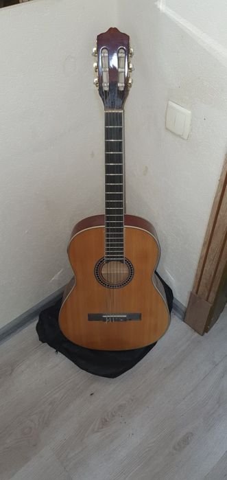 Классическая Гитара с Эквалайзером