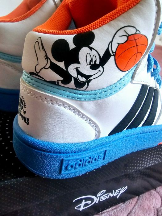 Оригинални кецове Adidas Disney 31 номер