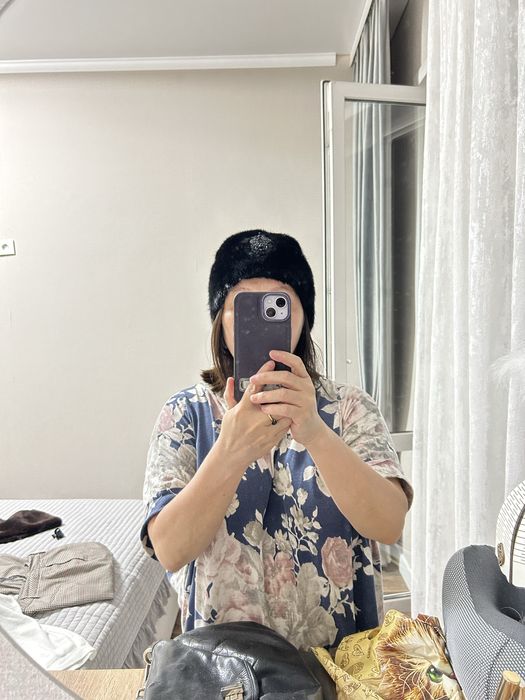 Шапка норковая со стразами