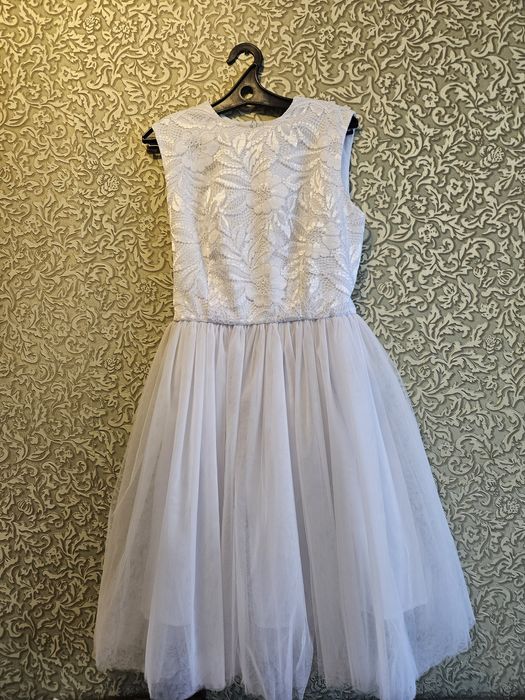 Продам платья мама дочь