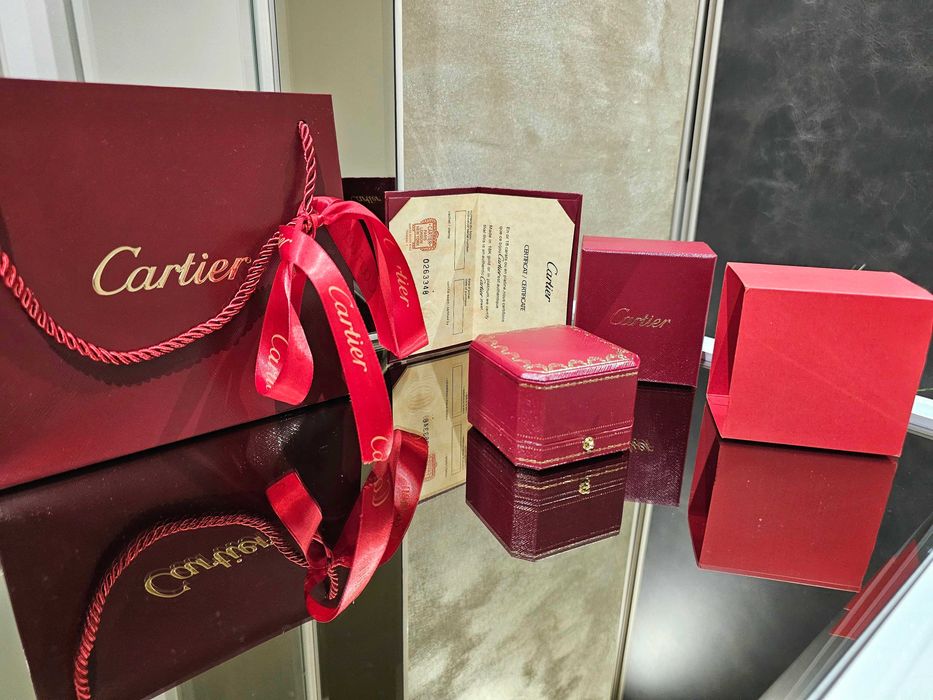 CARTIER Пълен Комплект Кутия и Сертификат за Пръстен