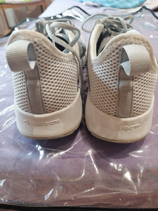 Оригинални дамски маратонки ADIDAS 38 мрежа стелка 24 сиво бял 30 лв