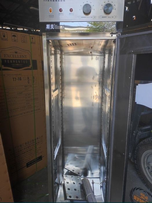 Rastoyka xamir shishtirib beradigan aparat