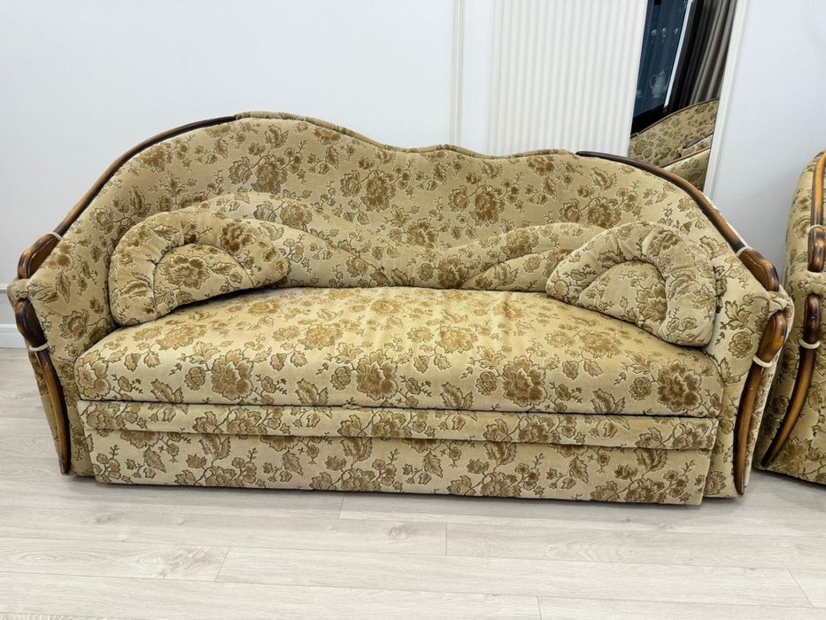 Диван в отличном состоянии