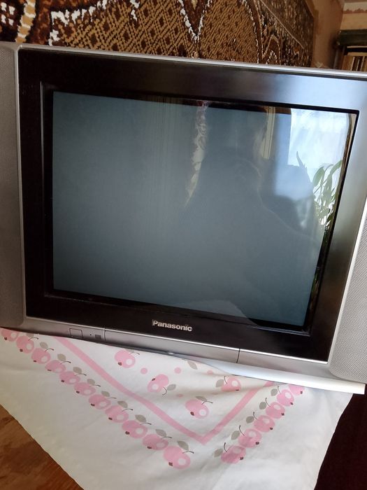 Продам телевизор PANASONIK