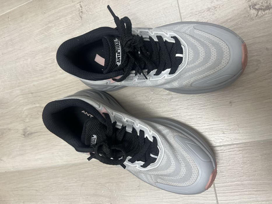 Anta кроссовки 34-35