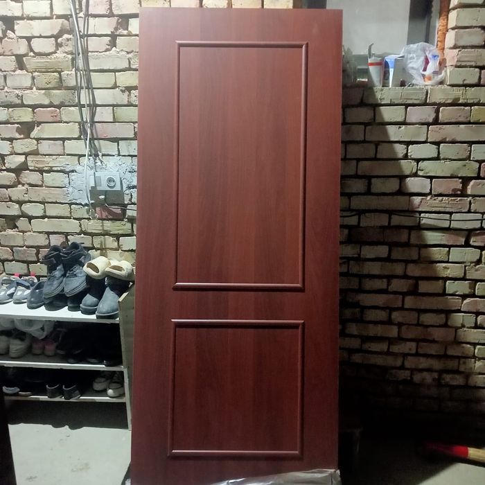 Есік сатылады