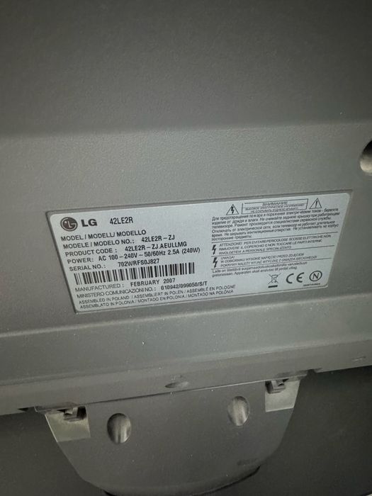 LG 42LE2R – TV LCD 42” (106 cm) – stare foarte bună