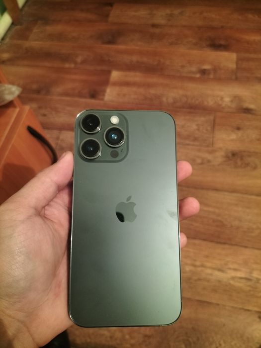 Айфон хр в корпусе 13