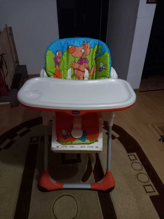Scaun bebe !!! Cu masuță !