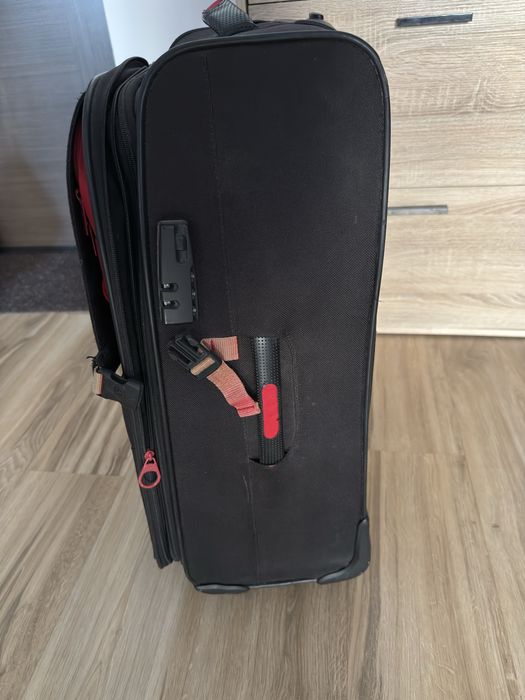 Troller american tourister mediu