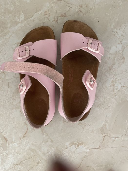 Детская летняя обувь